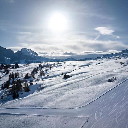 Como Alpina Dolomites Alpe Di Siusi Extérieur photo